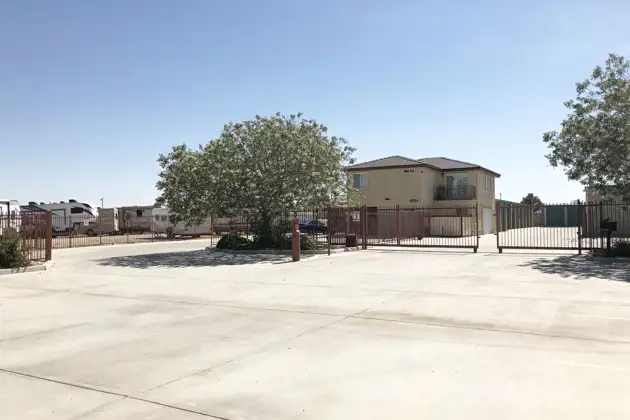 self storage facility lancaster ca 3rd st exterior office