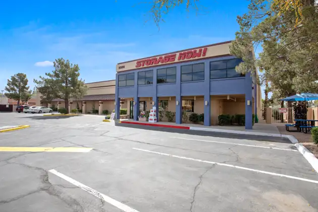 Storage Now Scottsdale Facility Exterior