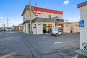 self storage facility palmdale ca exterior