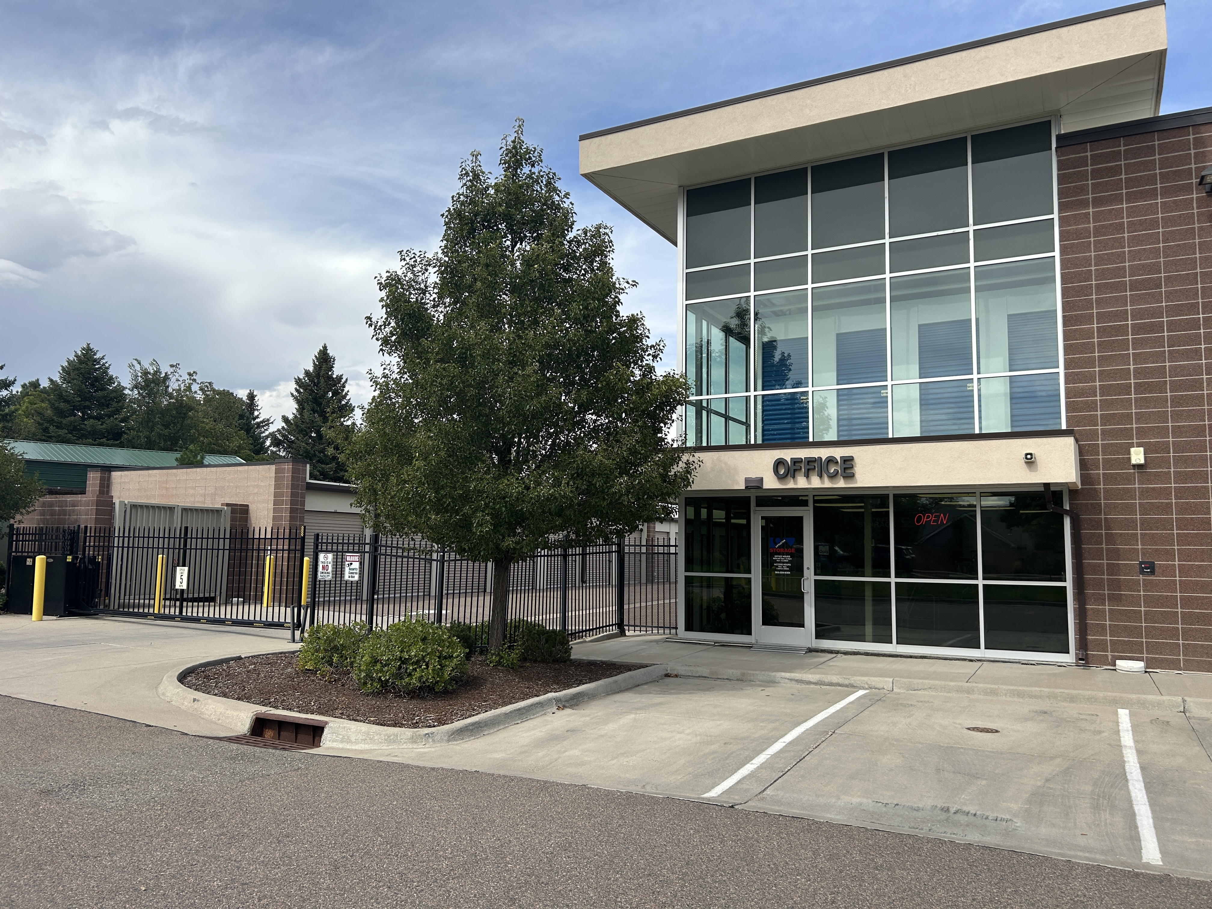 Littleton Belleview Ave CO Self Storage Facility 