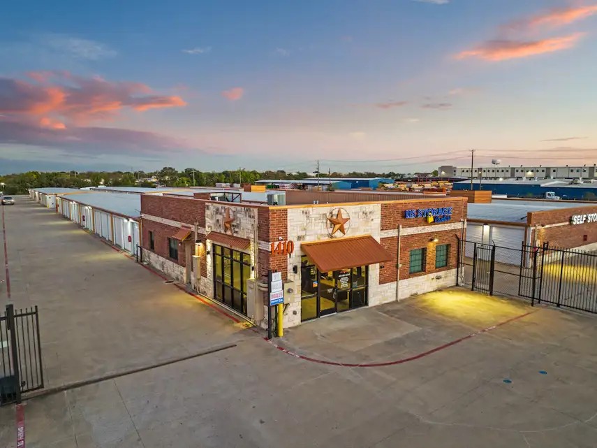 self storage facility duncanville tx duncanville rd exterior office