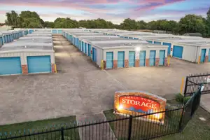 self storage facility red oak tx valley view twilight