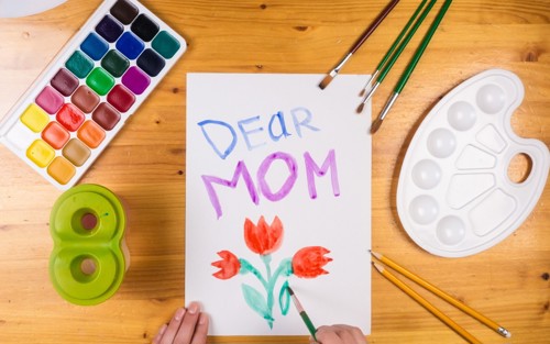 mom arts and craft