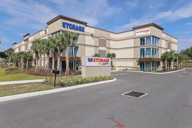 self storage facility orlando west colonial exterior