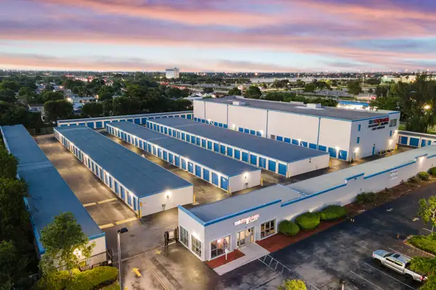 self storage facility miami gardens fl nw 207th drone shot