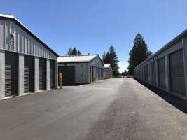 self storage facility bend or powers exterior units