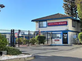 self storage facility vacaville ca bella vista exterior front