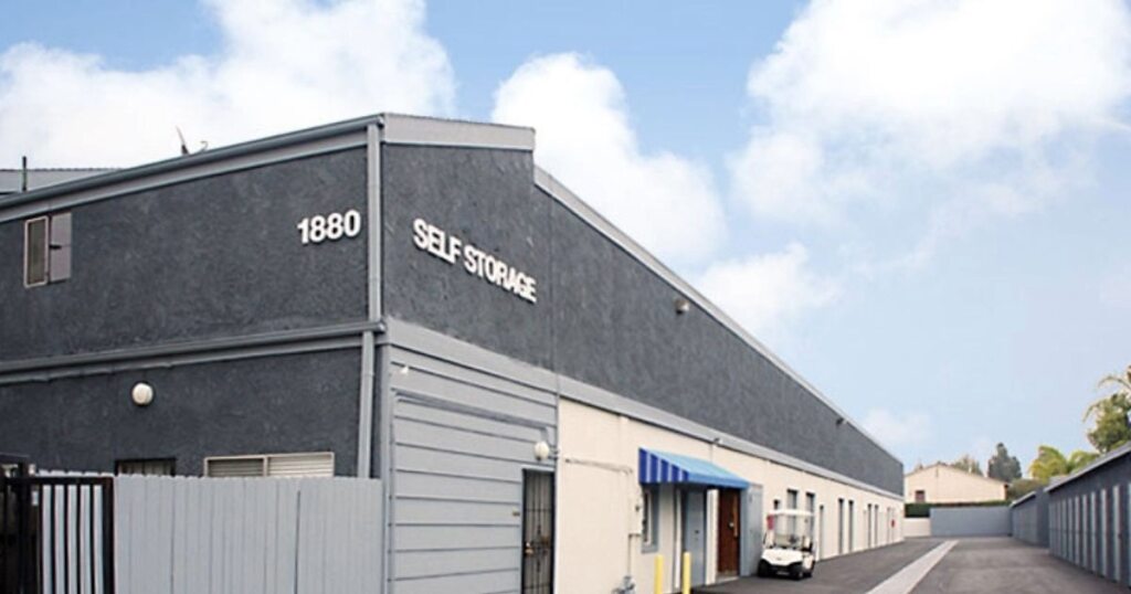 Self storage facility Costa Mesa CA Whittier Ave exterior front