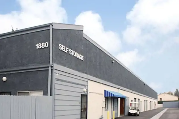 Self storage facility Costa Mesa CA Whittier Ave exterior front