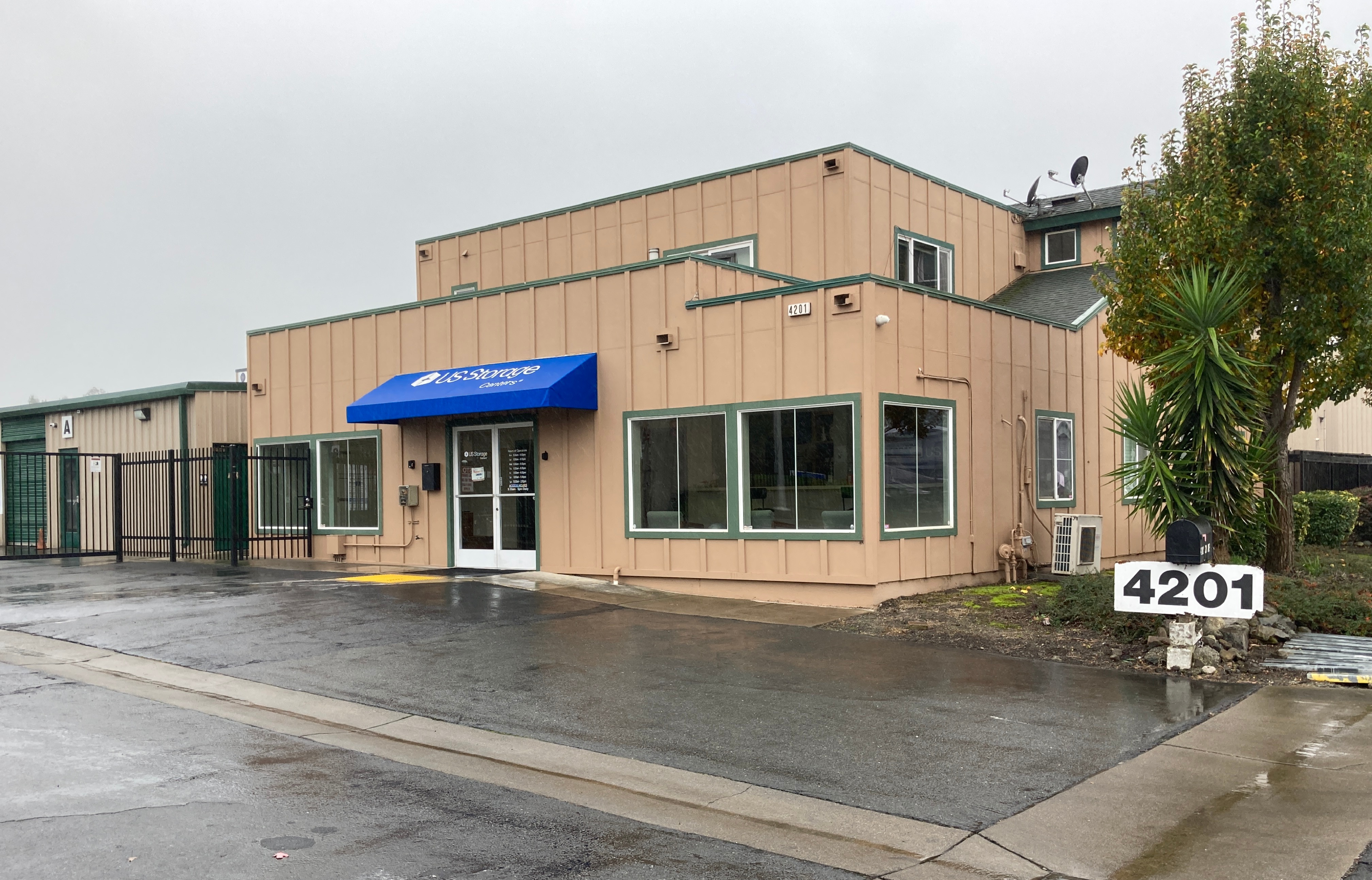 self storage facility santa rosa ca santa rosa exterior office