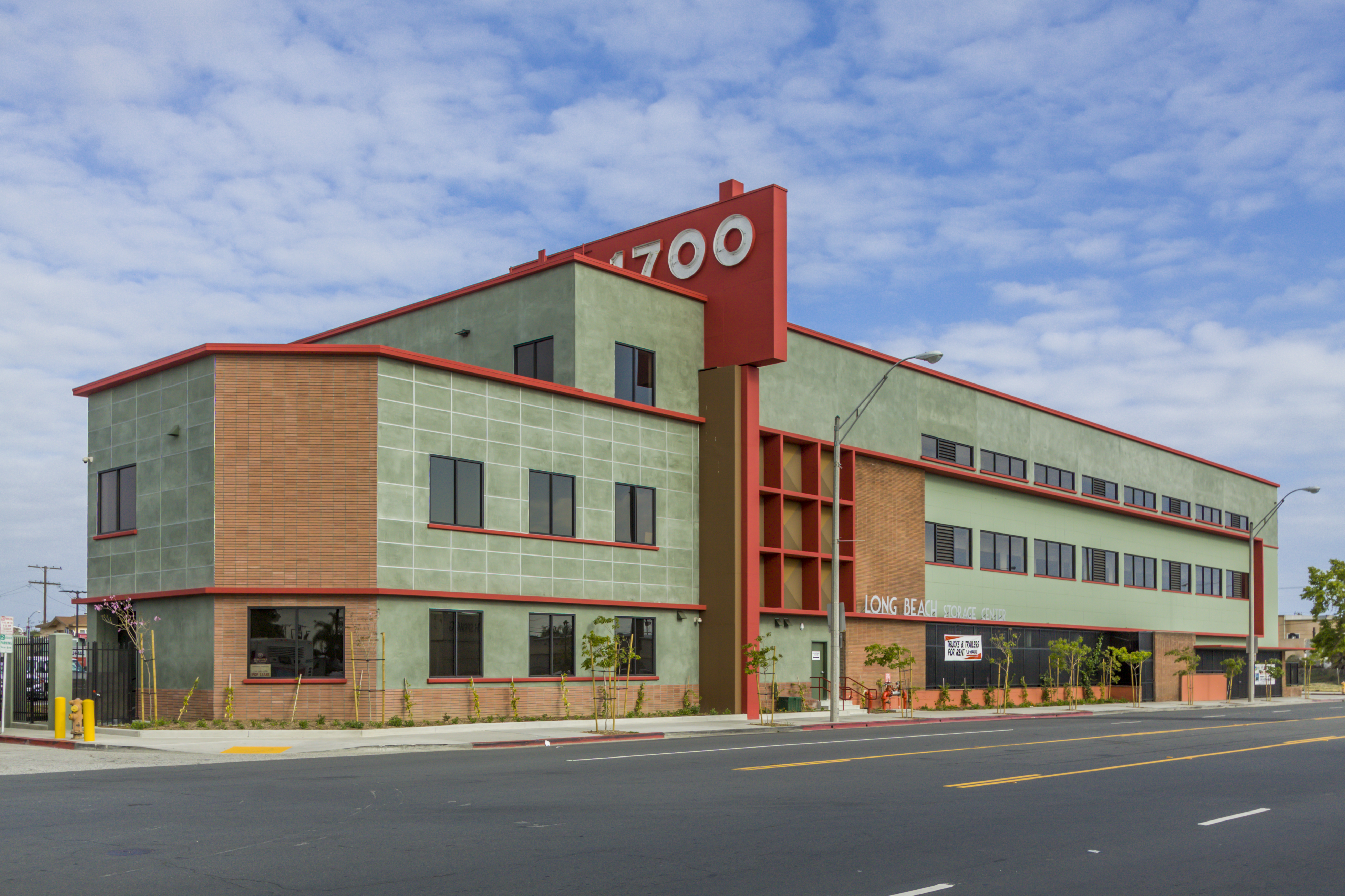 self storage facility long beach ca santa fe ave