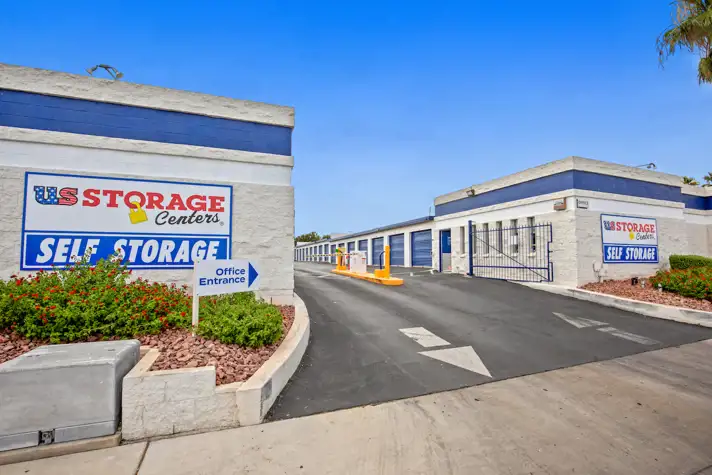 self storage facility las vegas nevada n mojave exterior