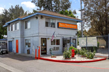 Self Storage Facility in Vacaville, CA - image 7 