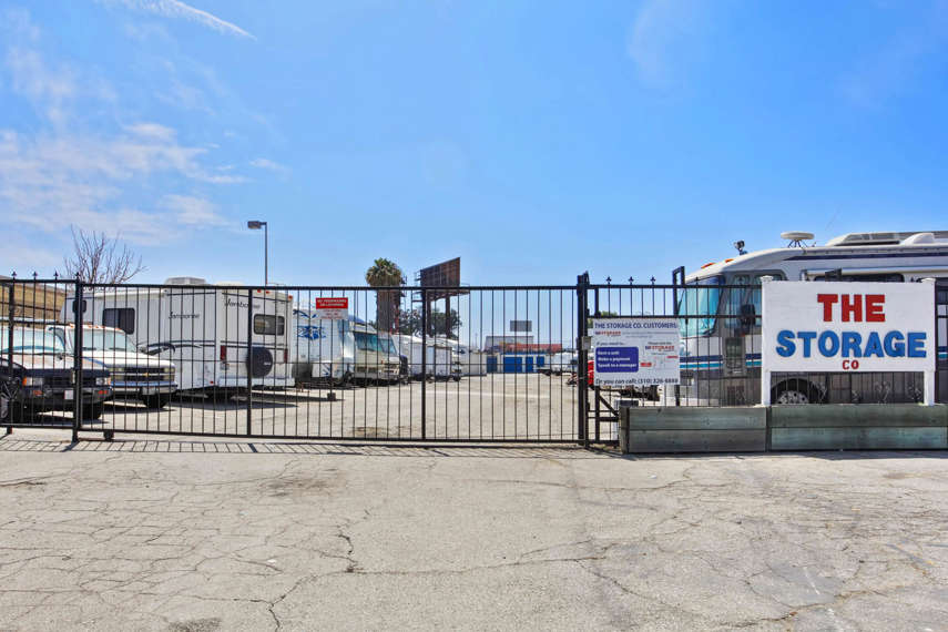 Rv And Self Storage Units In Carson Ca The Storage Company