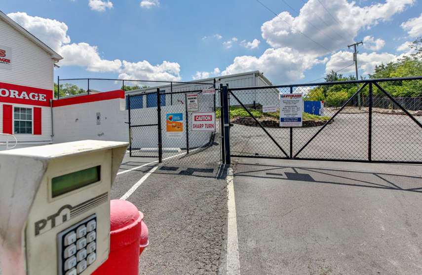Nashville Self-Storage Units at 4611 Nolensville Pike | US Storage Centers