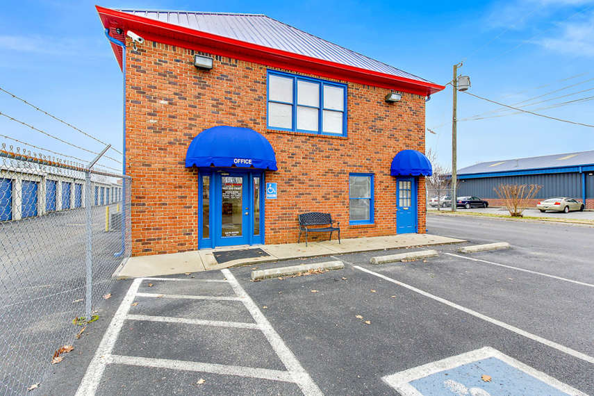 Storage Units in Murfreesboro US Storage Centers