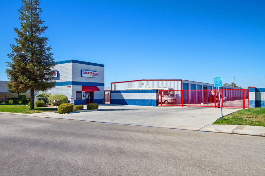 Bakersfield Indoor RV, Boat & Self Storage Units US Storage Centers