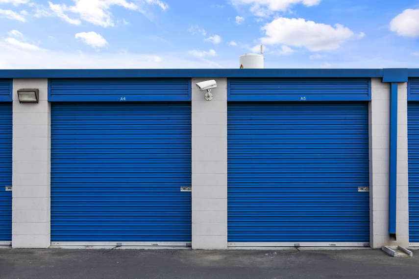 Self Storage Units in Orange, CA Located At 1460 North Main Street US