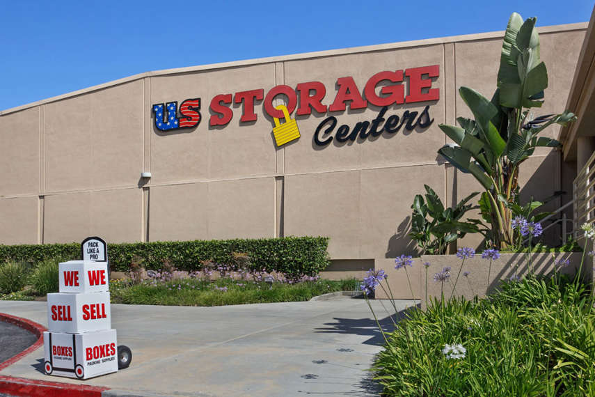 Self Storage Units in Los Angeles, CA US Storage Centers