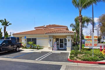 Self Storage Facility in Stanton, CA - image 5 