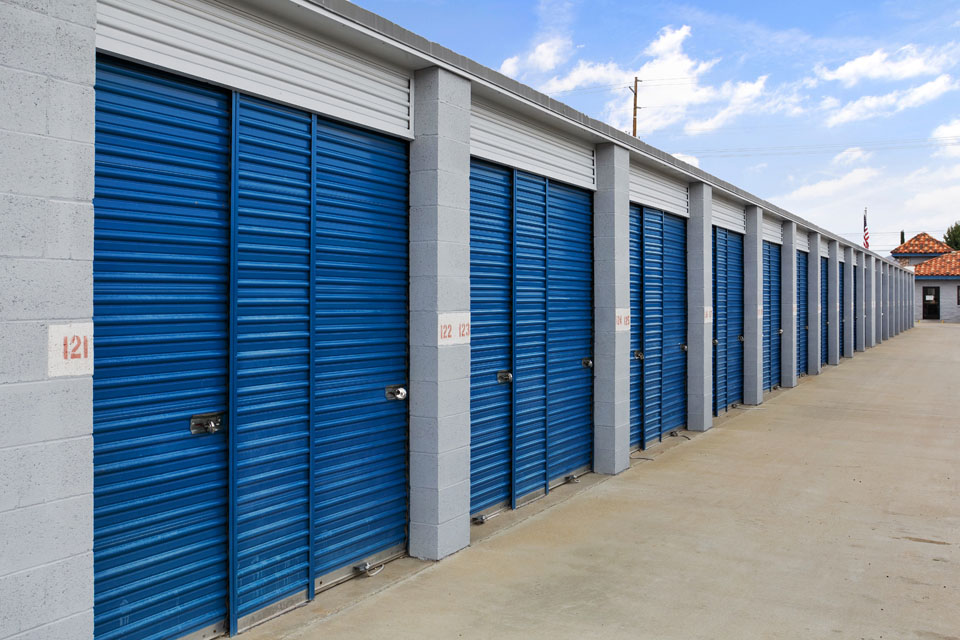 Menifee Storage Unit Dandk Organizer